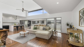 Luxe Jetty Apartment